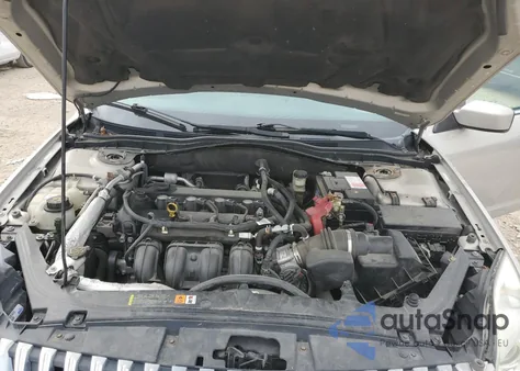 2010 Mercury Milan из США, поврежденный, VIN 3MEHM0HA9AR637442